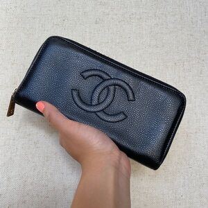 Chanel Black Caviar Zippy Long Wallet